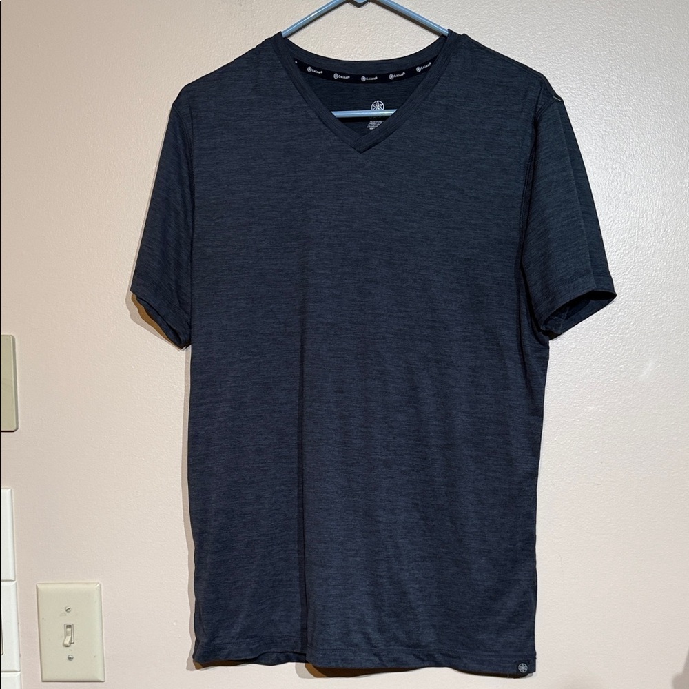 GAIAM V-Neck Short Sleeve Tee